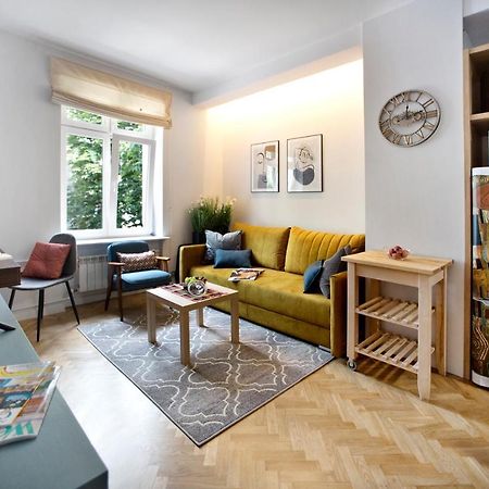 Ochota P&O Serviced Apartments Warsawa Bagian luar foto